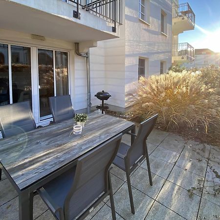Residenz Von Flotow Wohnung 01 هيليغندام المظهر الخارجي الصورة