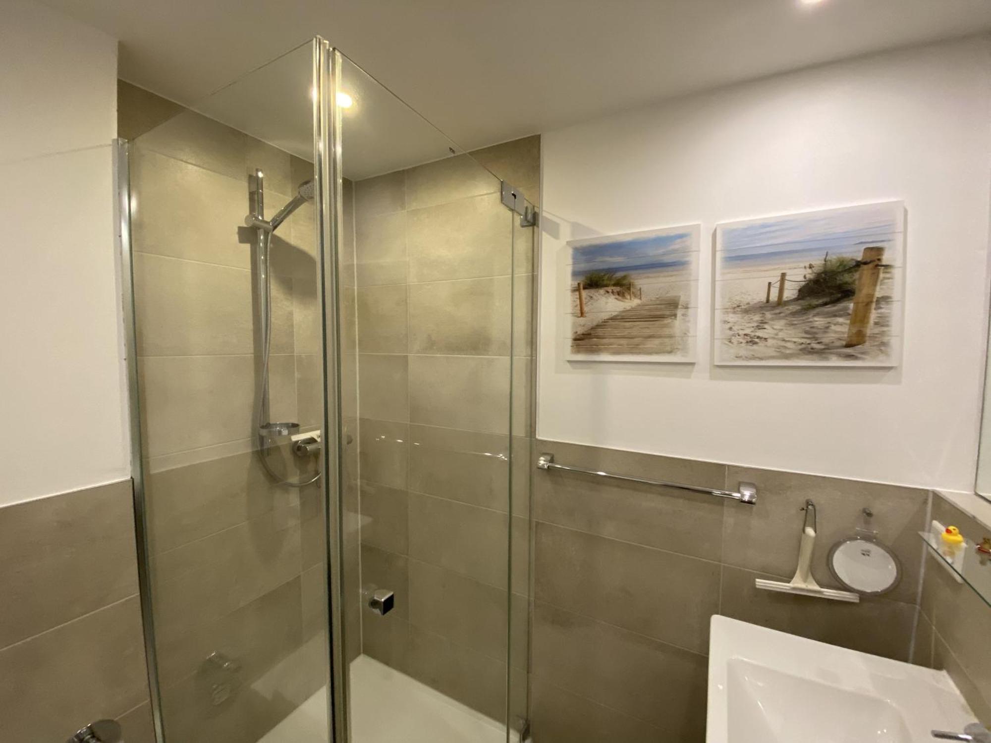 Residenz Von Flotow Wohnung 01 هيليغندام المظهر الخارجي الصورة